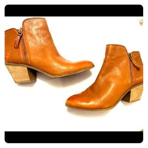 FRYE Zipper Booties